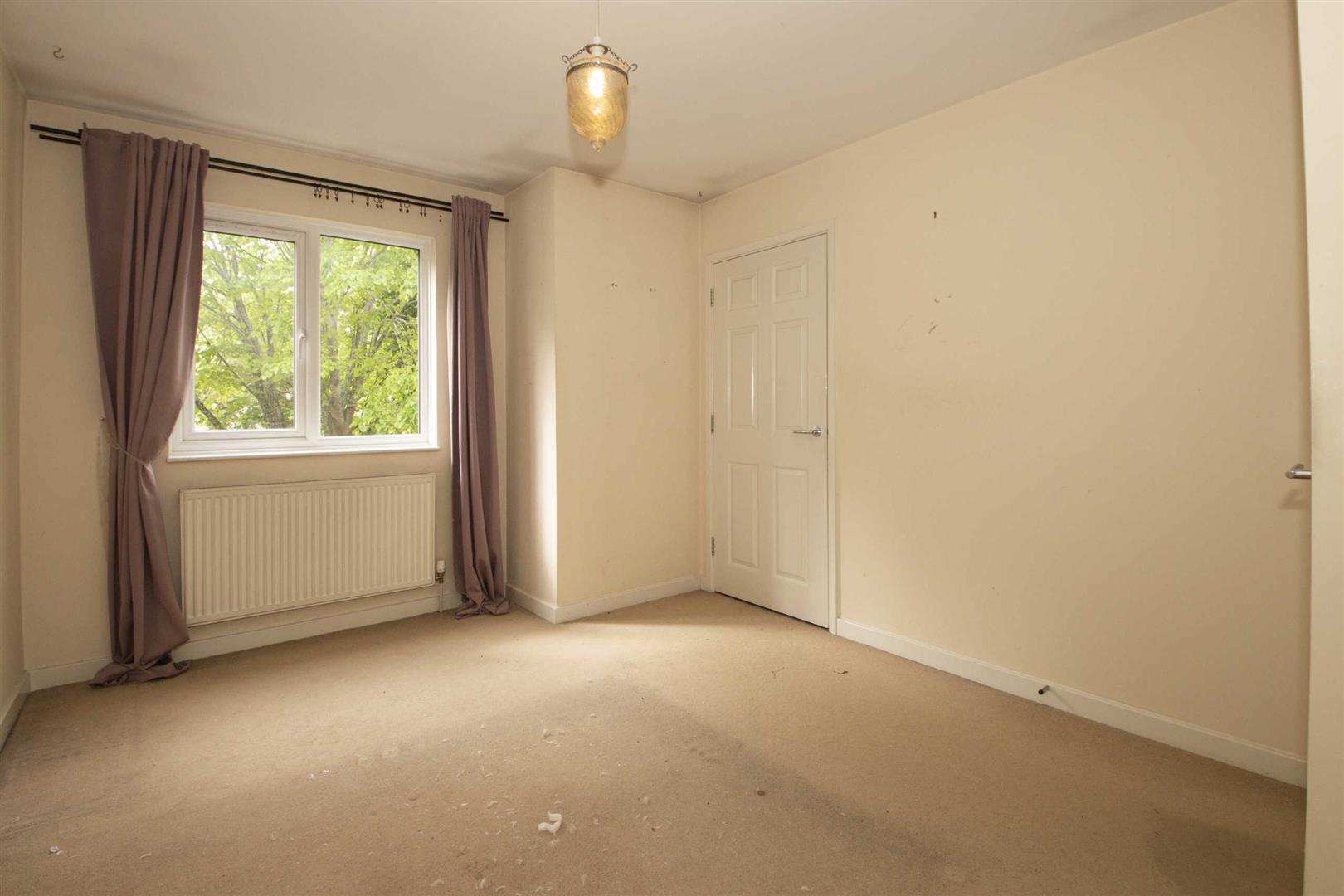 Holyhead Crescent, Tattenhoe, Milton Keynes